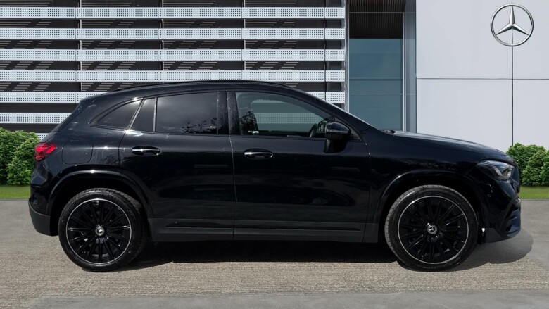 Mercedes-Benz GLA 250e AMG Line Premium Plus 5dr Auto Hatchback